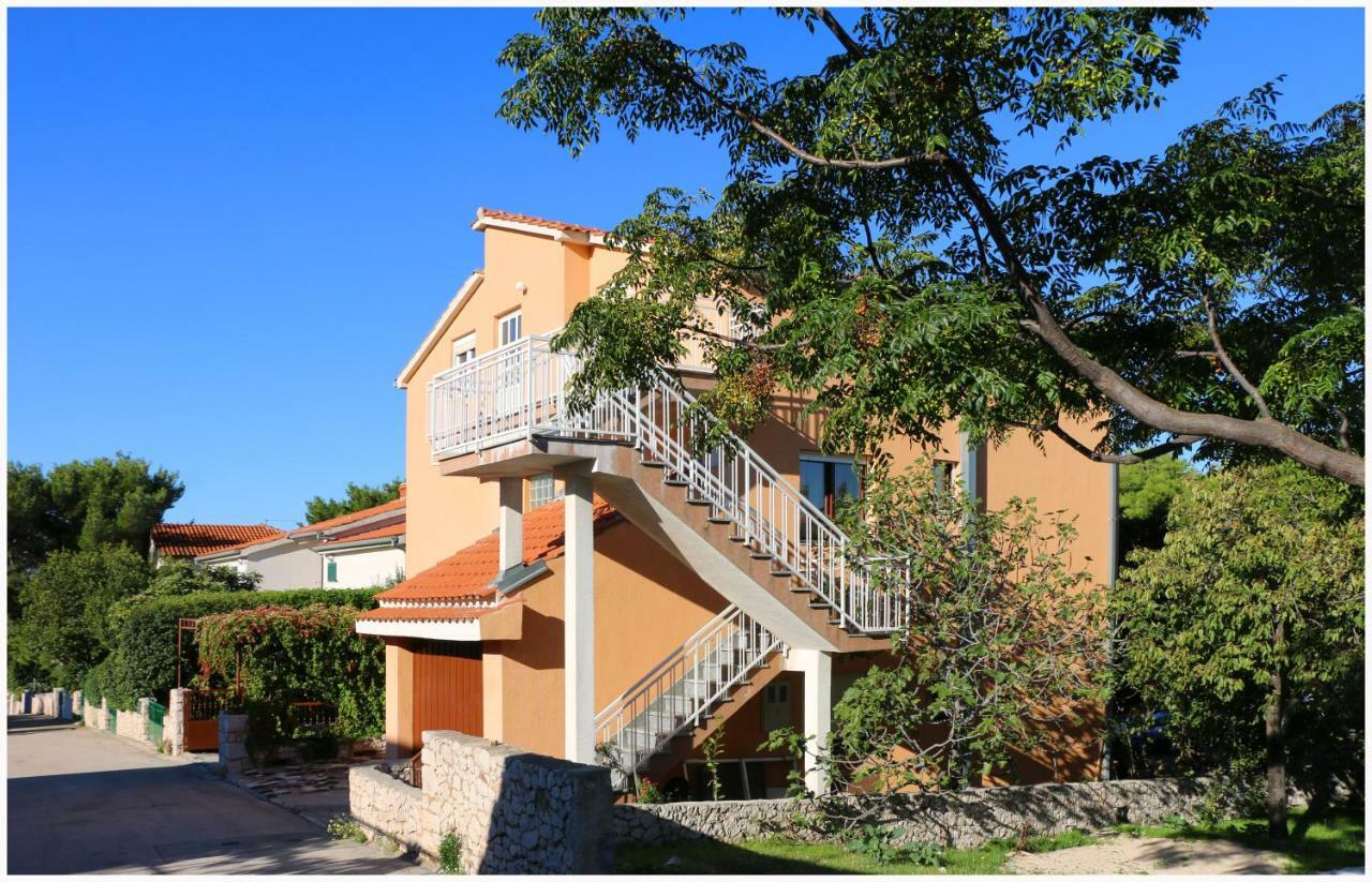 Apartments Bilo Near Primošten Esterno foto